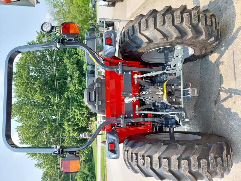 Tractors  MF1835M Platform Photo